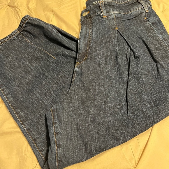 Pilcro Dark Denim Jeans - Picture 7 of 8